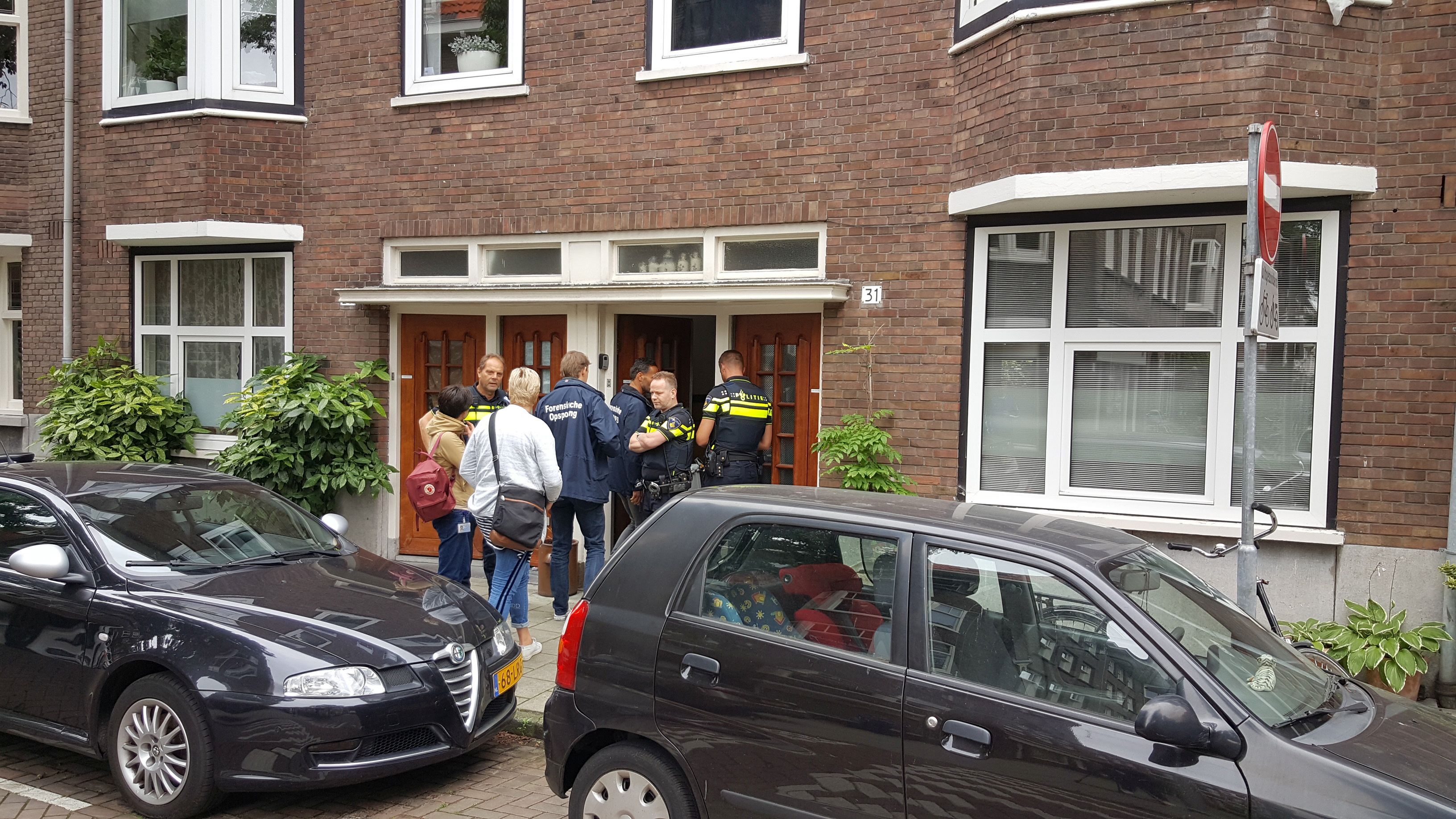 Dode man gevonden in woning Amsterdam