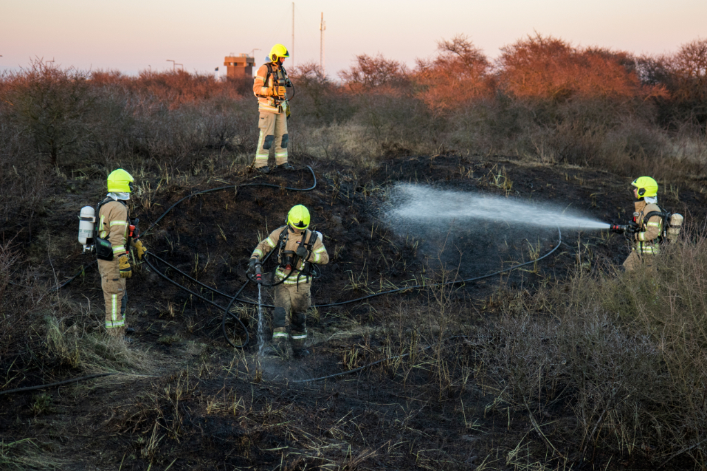 Duinen in brand Hoek van Holland