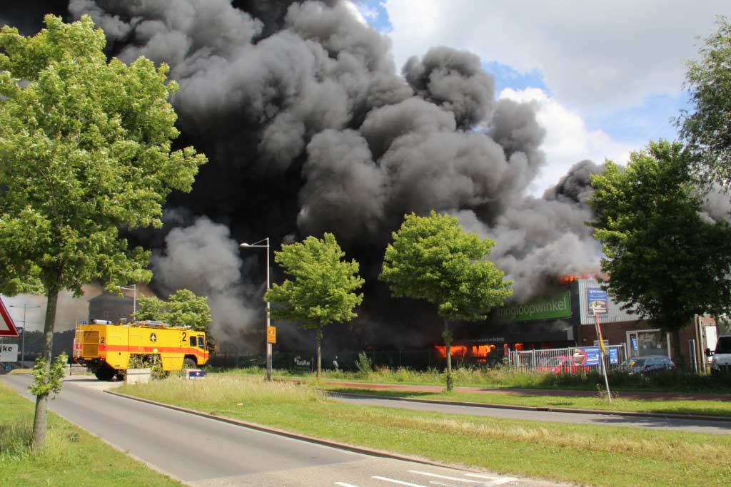 Zeer grote brand Berkel en Rodenrijs