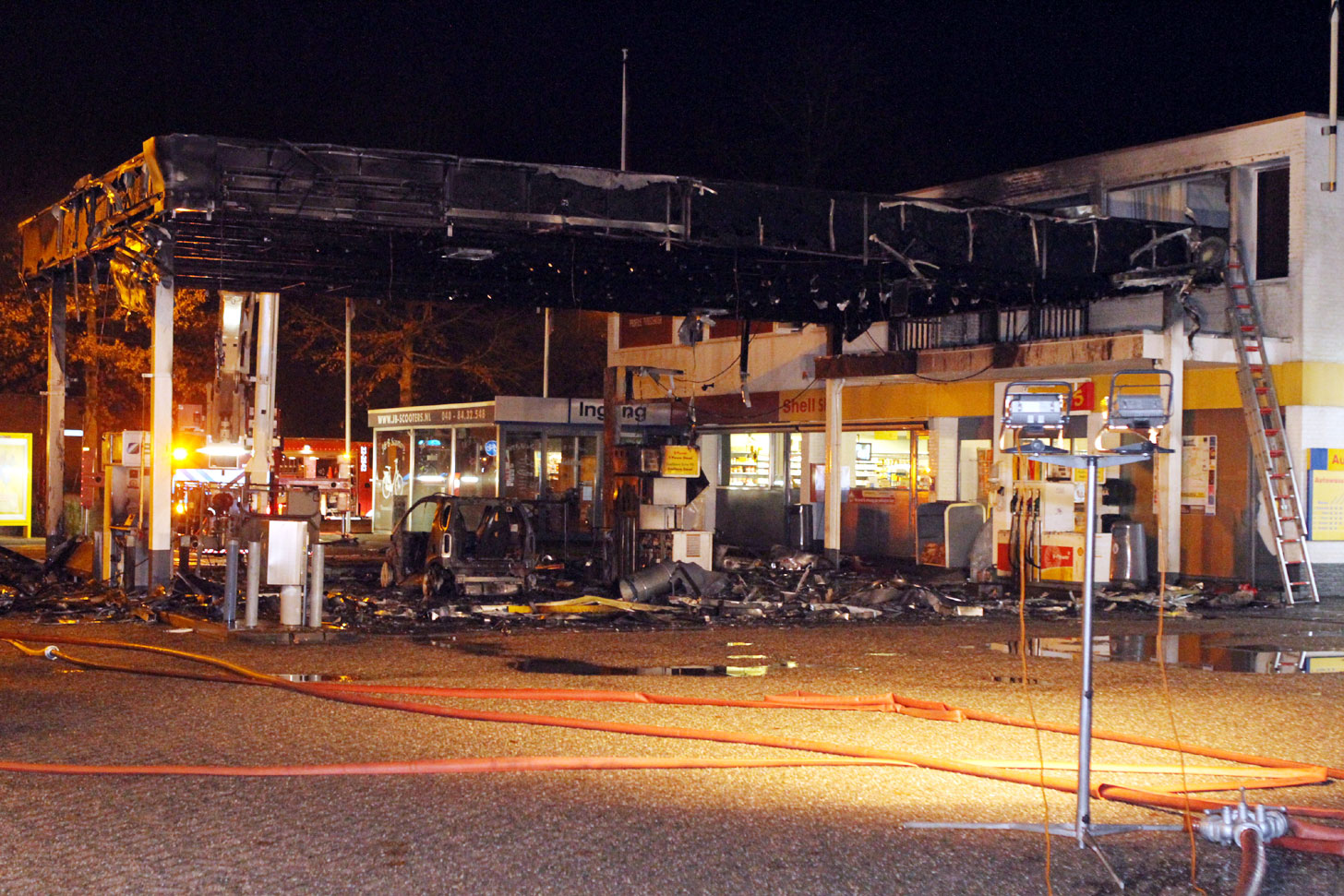 foto van brand shell station | Hendriks Multumedia