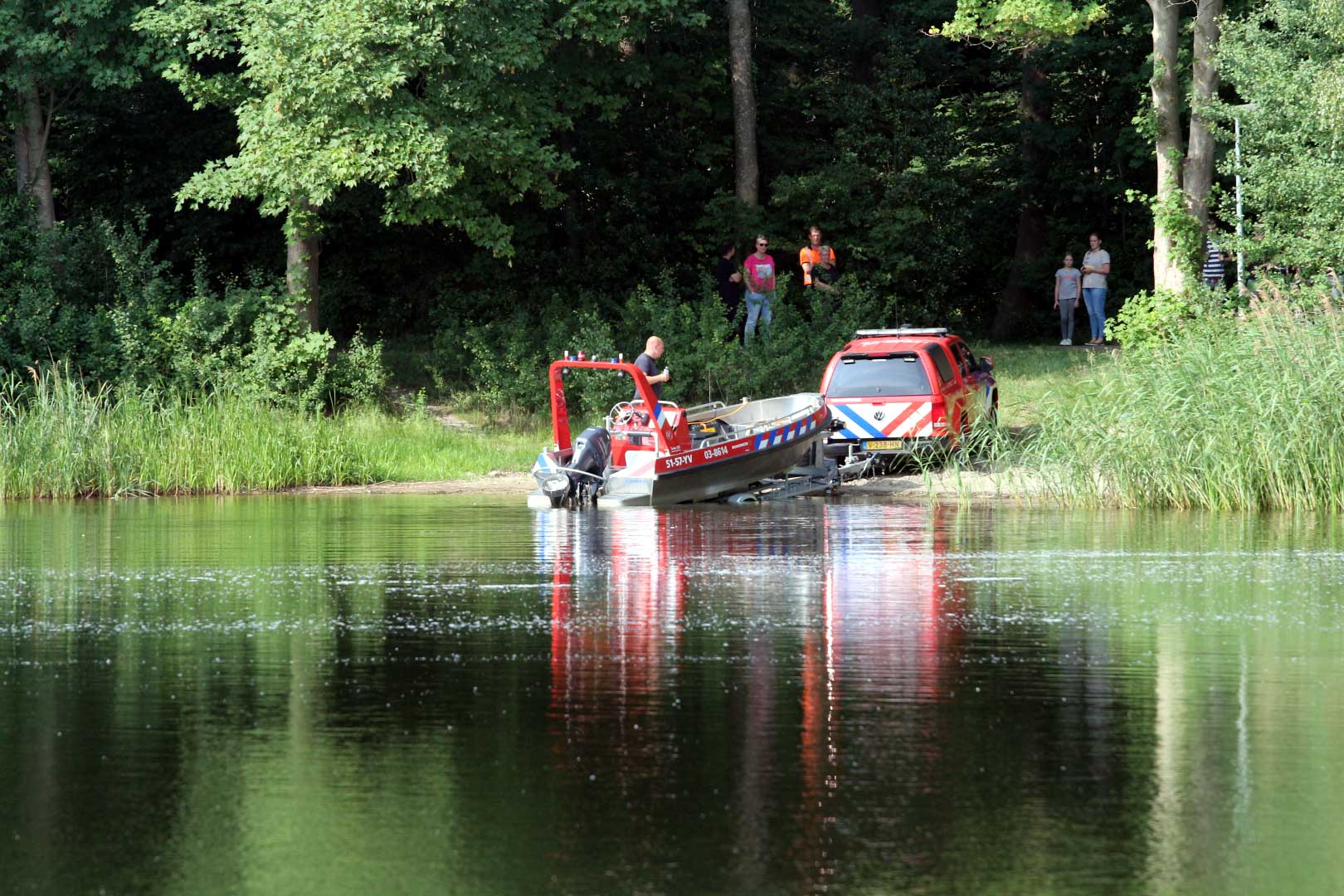 brandweerboot-zwemplas