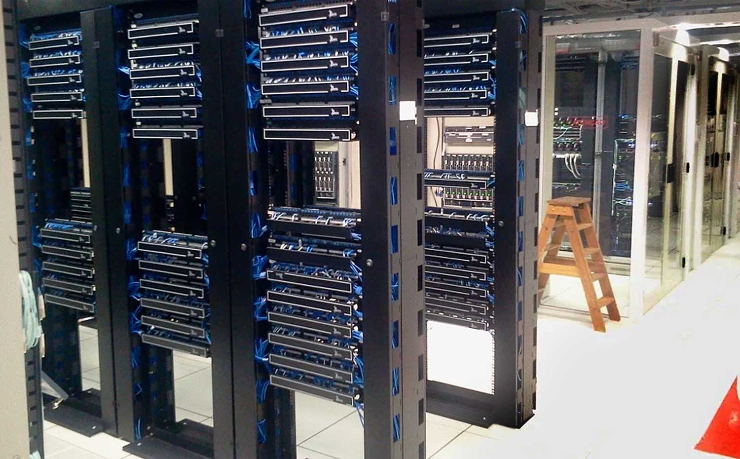 datacenter-server-internet