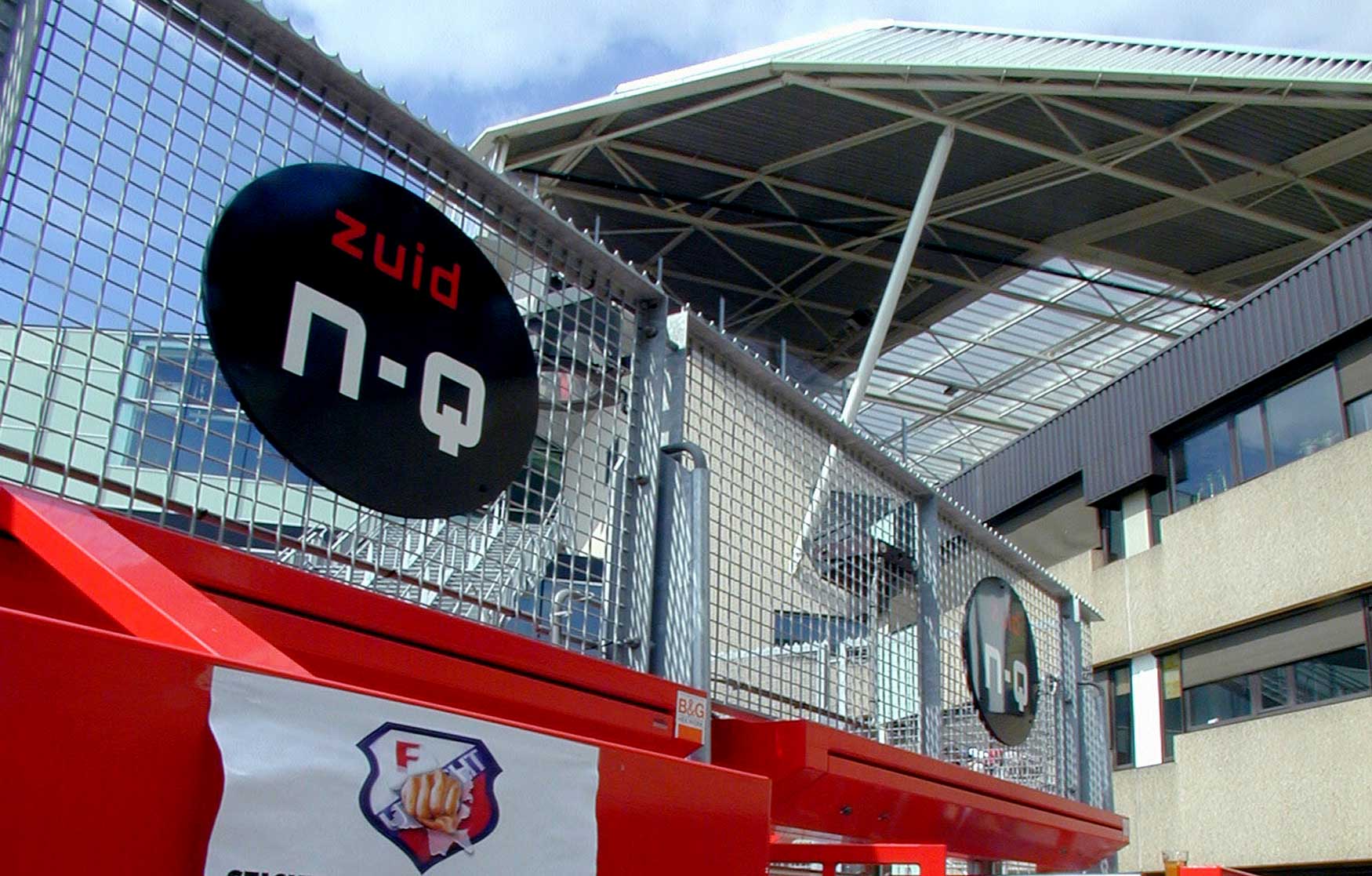 galgenwaard-stadion-fcutrecht-poort-hek