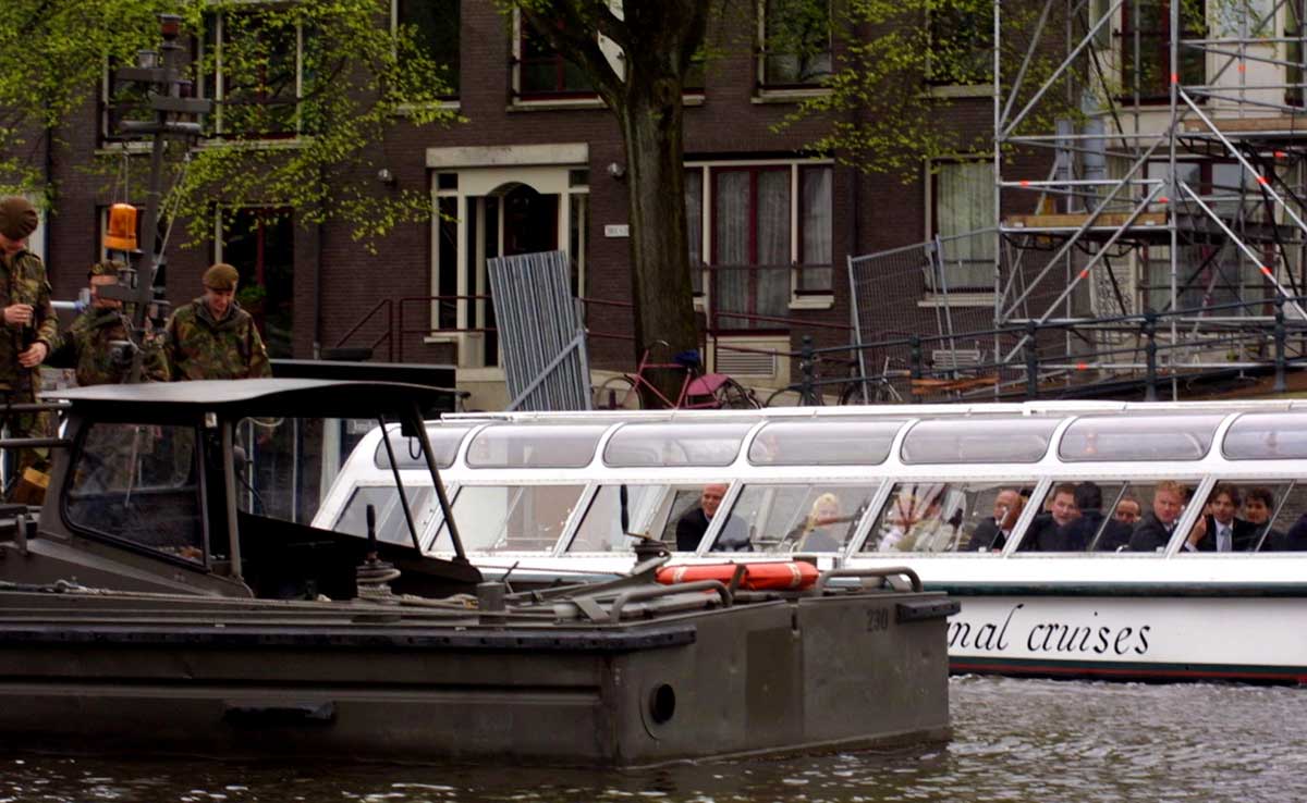 Amsterdam wil eenrichtingsverkeer voor boten op Prinsengracht