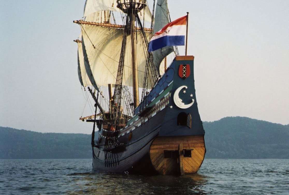 VOC-museumschip de Halve Maen op 23 mei naar Nederland