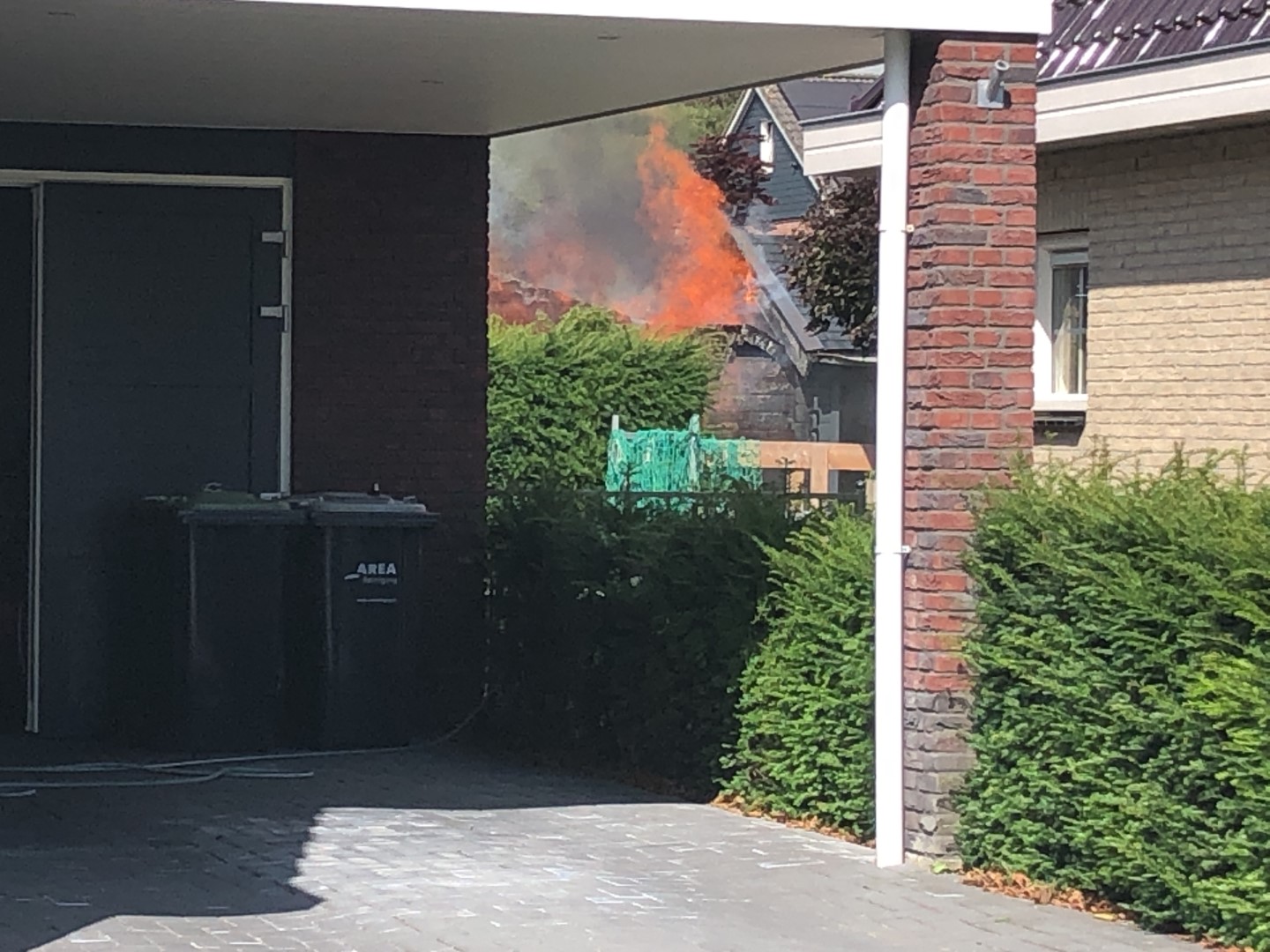 Brandweer blust brand