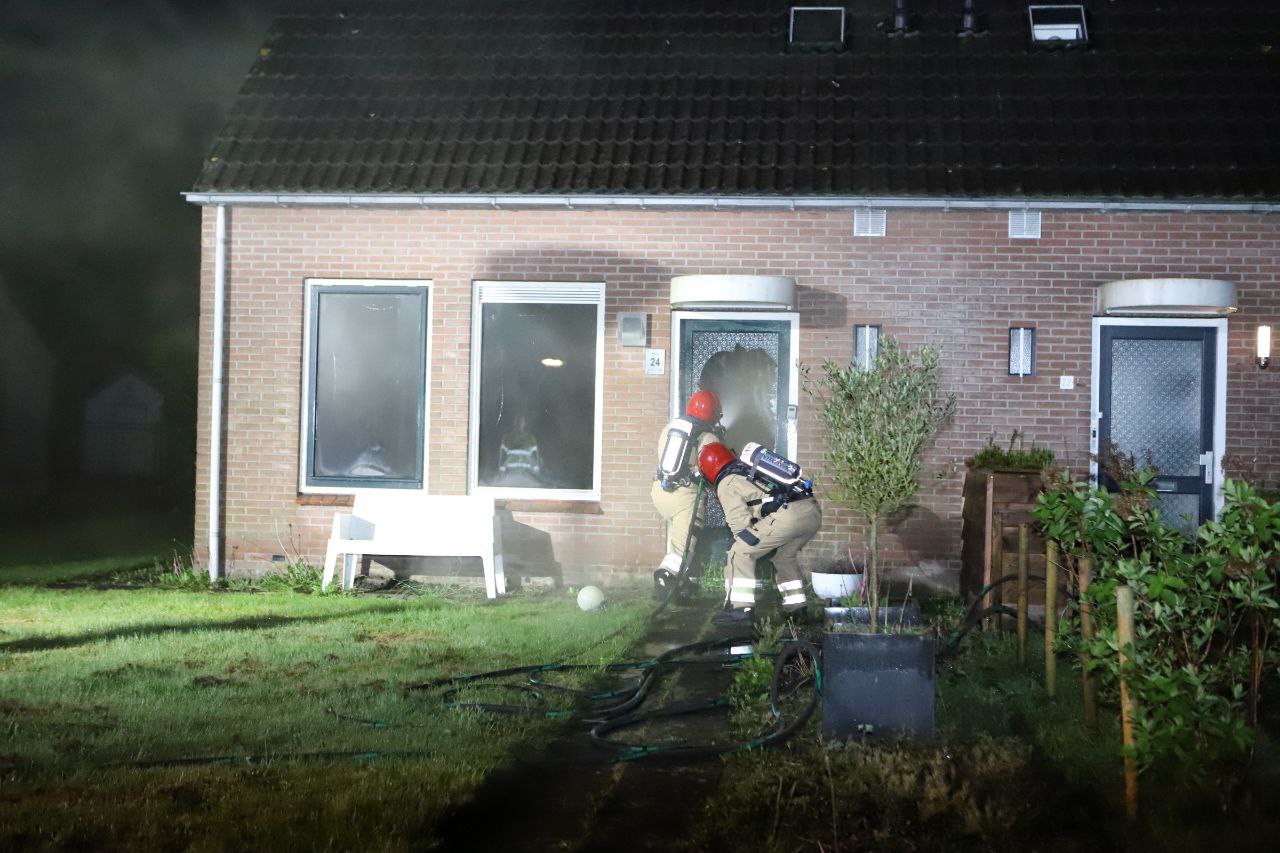 Brandweer blust brand