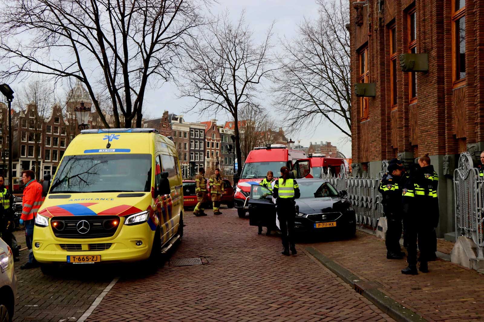 politie-ambu-gracht