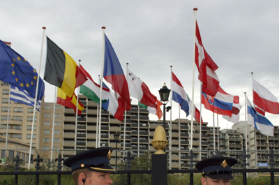 Foto van politie voor hotel Huis ter Duin in Noorwijk | Archief EHF