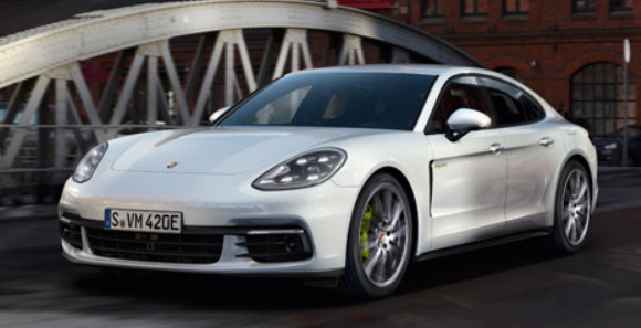 De nieuwe Porsche Panamera 4 E-Hybrid