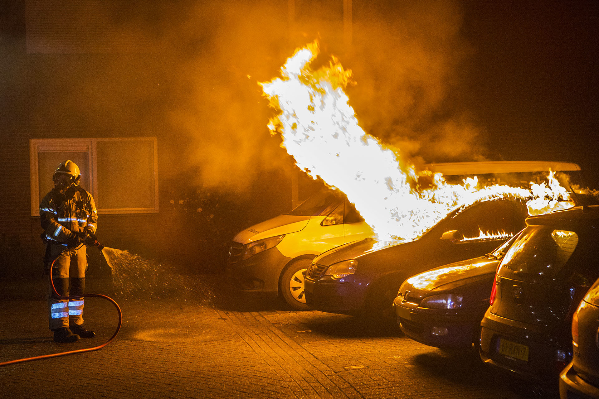 Foto van autobrand in Boxtel