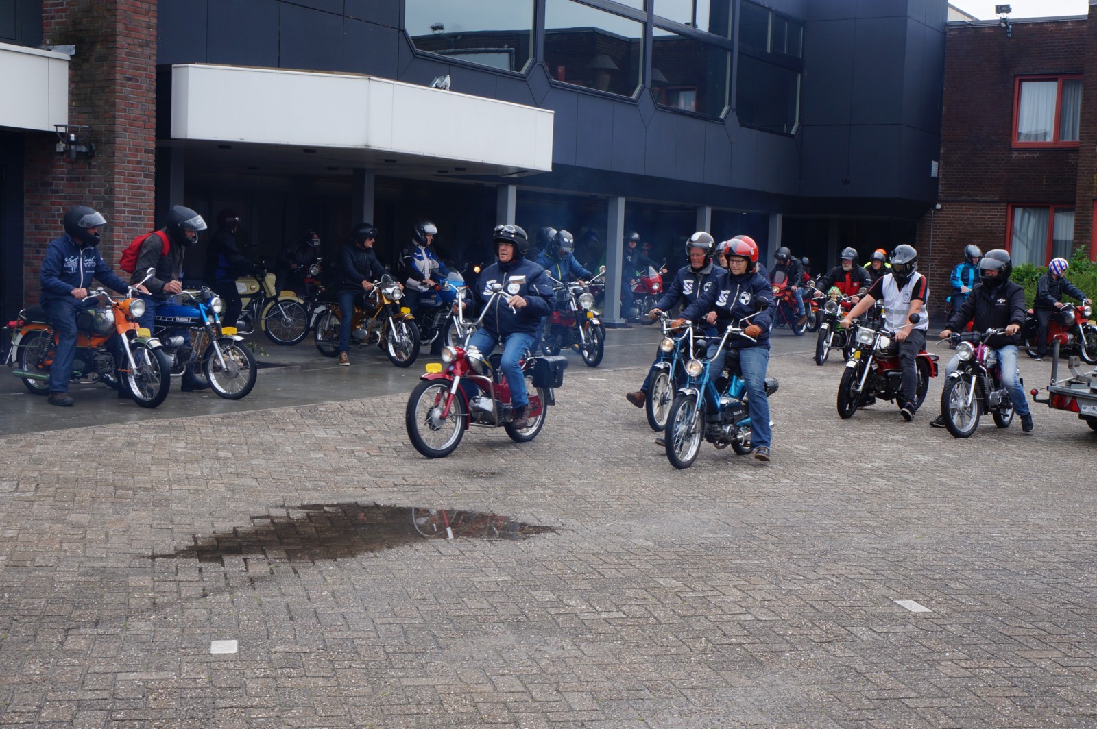 Foto van start Toertocht Friesland