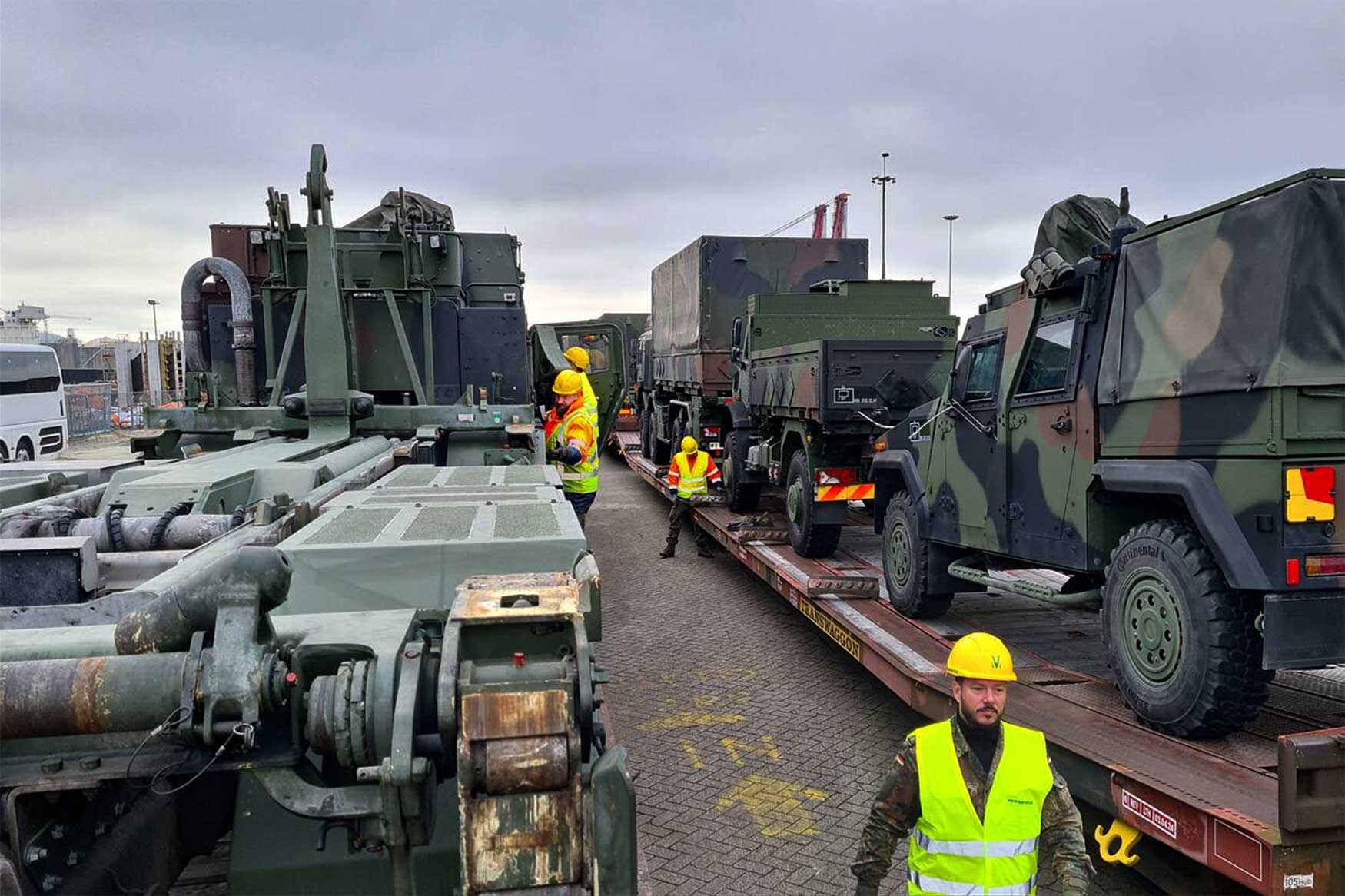 transport-militaire-voertuigen