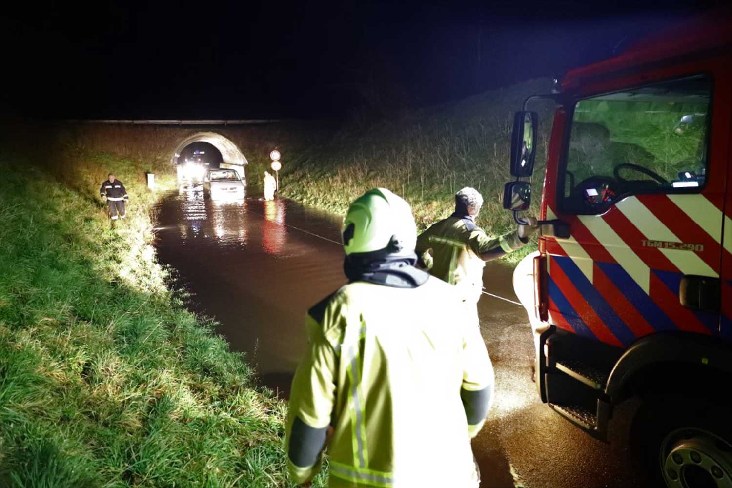 tunnelbak-water-brandweer