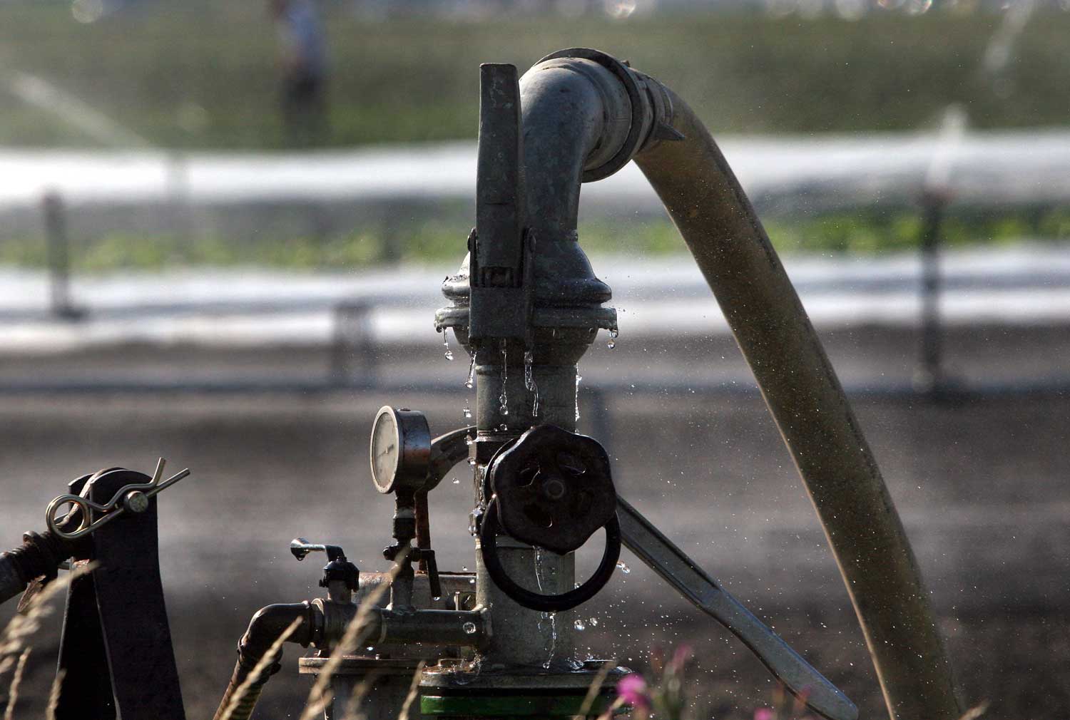 water-droogte-sproeien