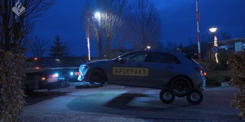 afgepakt-mercedes-takelwagen