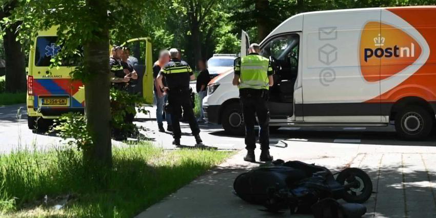 scooter-busje-aanrijding-Vries