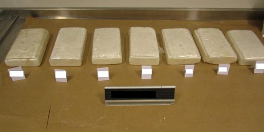Invallen om drugssmokkel bij Zuid-Hollands transportbedrijf