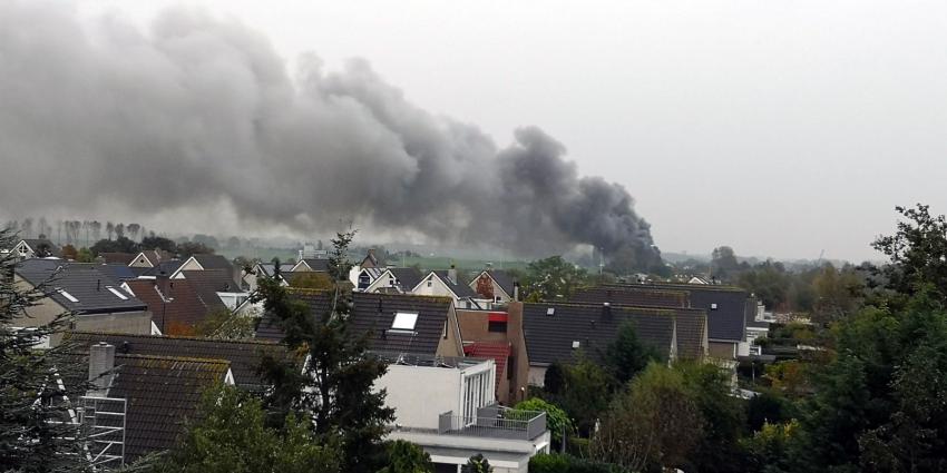 Grote brand in schuur Leischendam 