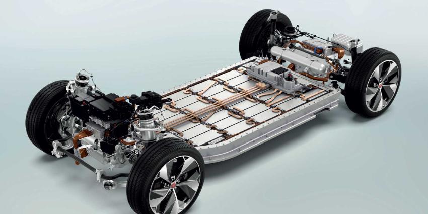 01-jaguar_i-pace_powertrain