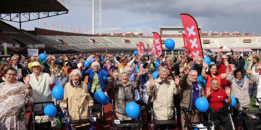 Oudste deelnemer nationale rollatorloop 101 jaar oud