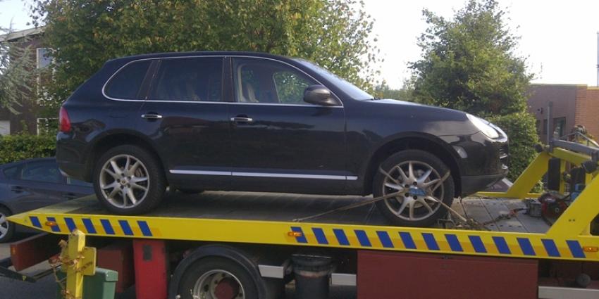 Porsche Cayenne in beslag genomen bij hennepkwekerij