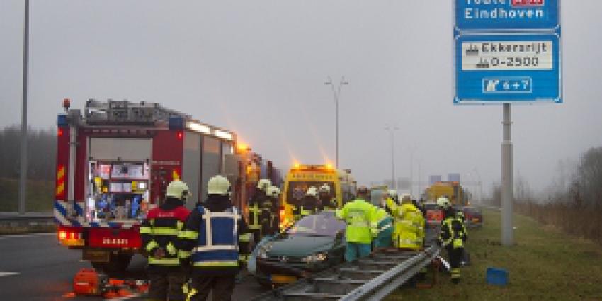 A50 bij Arnhem dicht door ongeval 3 vrachtwagens