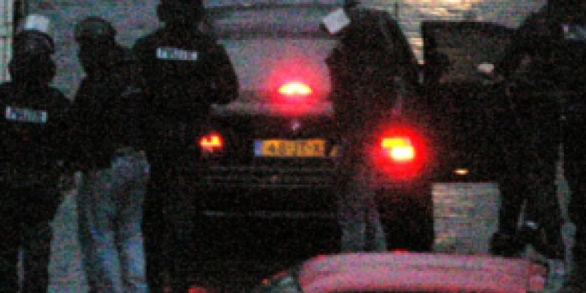 Acht personen aangehouden na melding verdachte situatie Den Haag