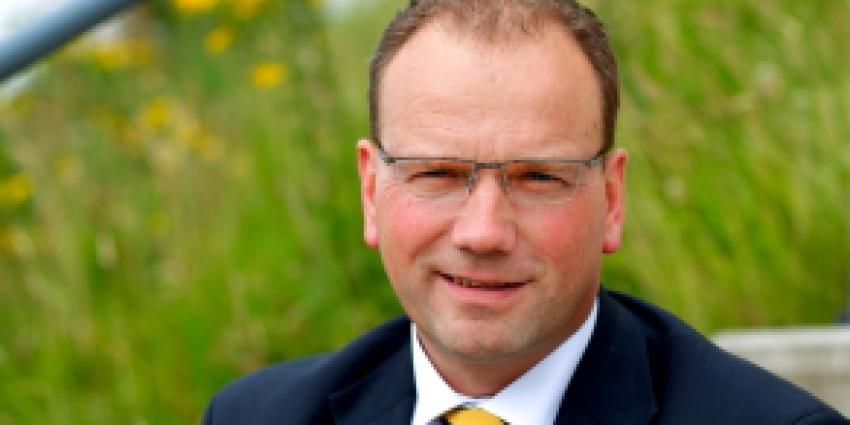 Sociale partners bang voor gigantische stijging van ziektekostenpremie