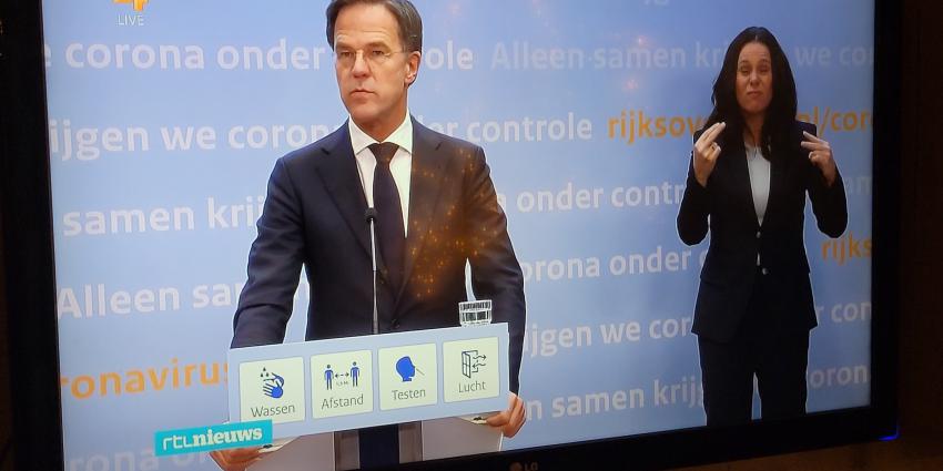 Rutte tijdens persconferentie