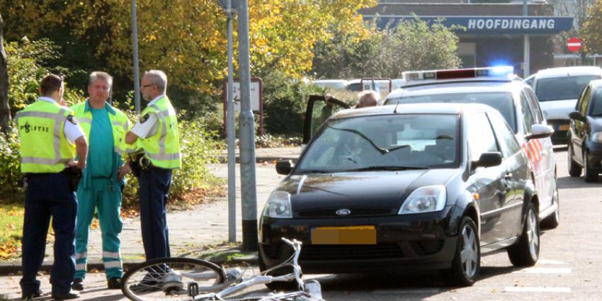 Foto van aanrijding vlak voor ziekenhuis in Delfzijl | MV