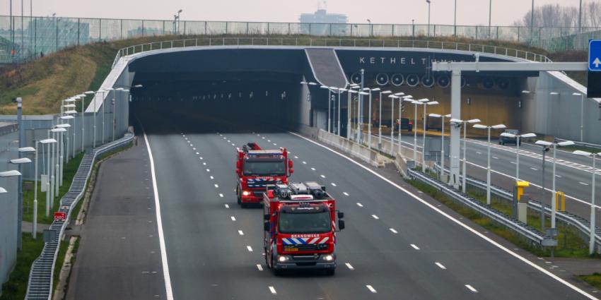 Ketheltunnel A4 dicht na ongeval