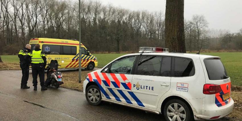 Verkeersongeval met bromfiets Bestseweg Liempde