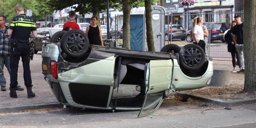 auto-ondersteboven-parkeervak