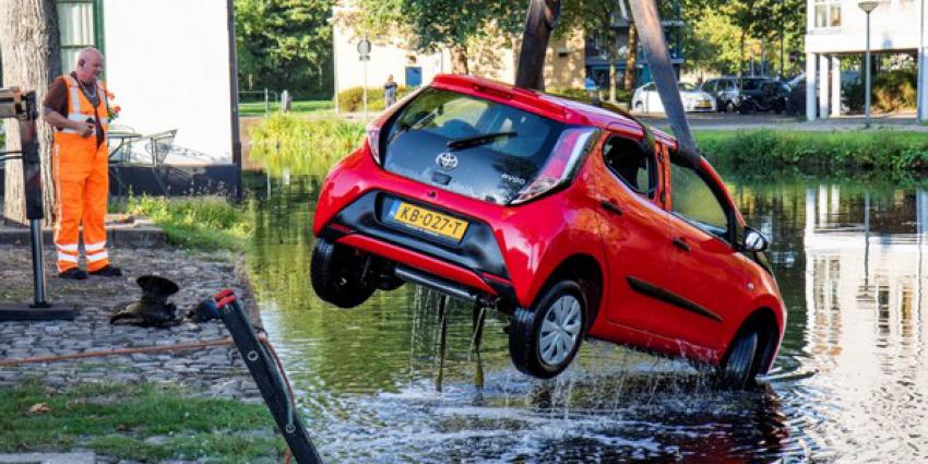 Auto te water na dutje doen