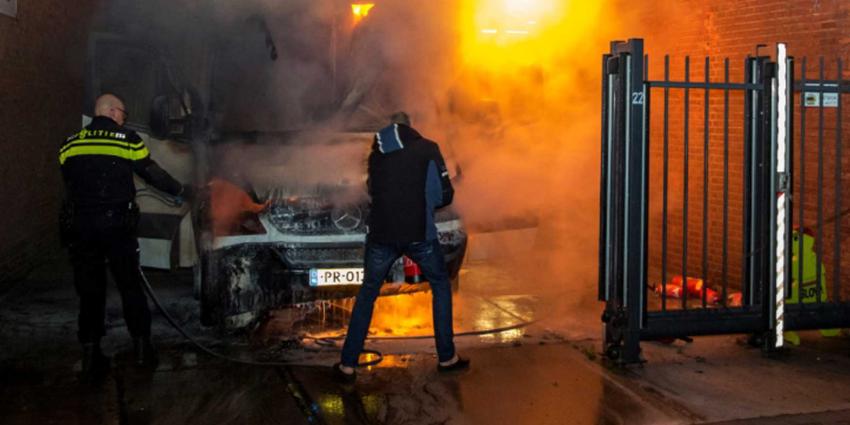 Drie verschillende autobranden industrieterrein Vlaardingen