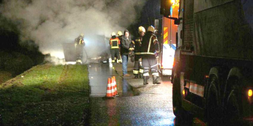 Inzittenden op tijd uit in brand gevlogen auto Erica