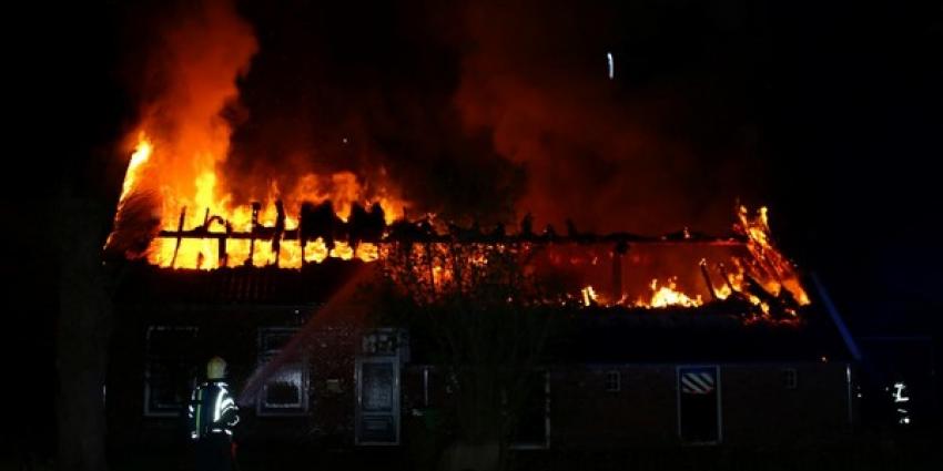 Verdachte omstandigheden bij boerderijbrand in Drouwen