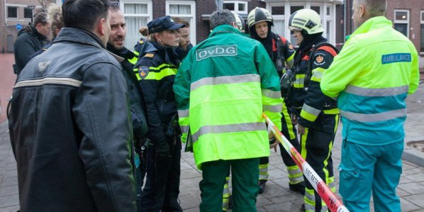 Vrouw (50) ernstig gewond na vermoedelijke aanval in woning Rotterdam