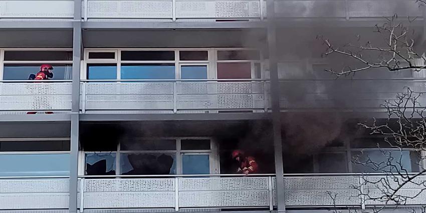 brandweer-flatbrand-rookontwikkeling