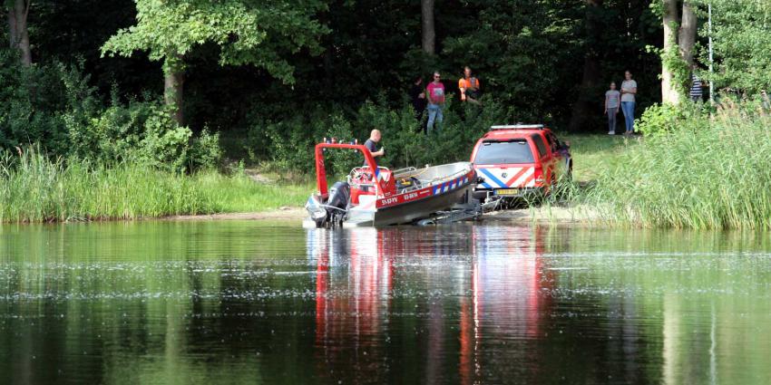 brandweerboot-zwemplas