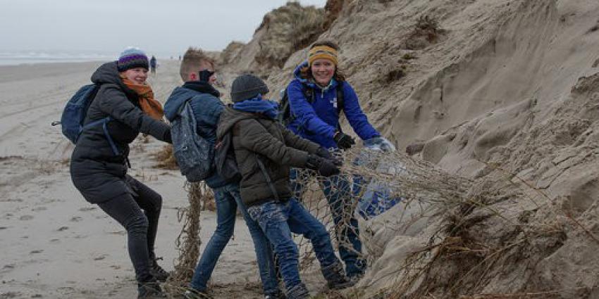 Kom niet opruimen op de wadden i.v.m storm