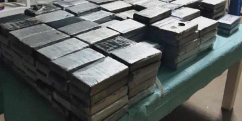 cocaine-pakketten-loods