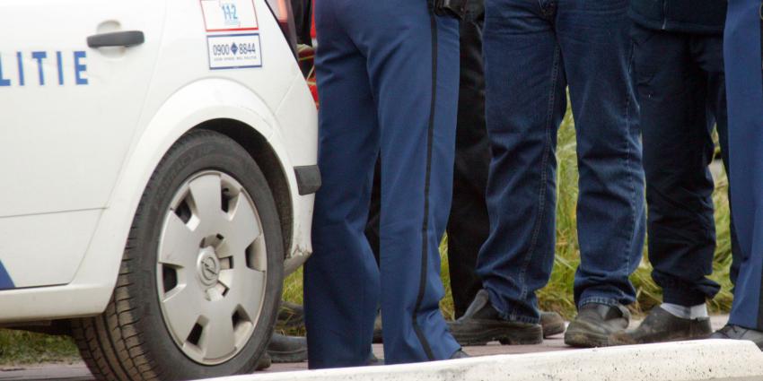 Politie vindt 42.000 euro in auto Rotterdam