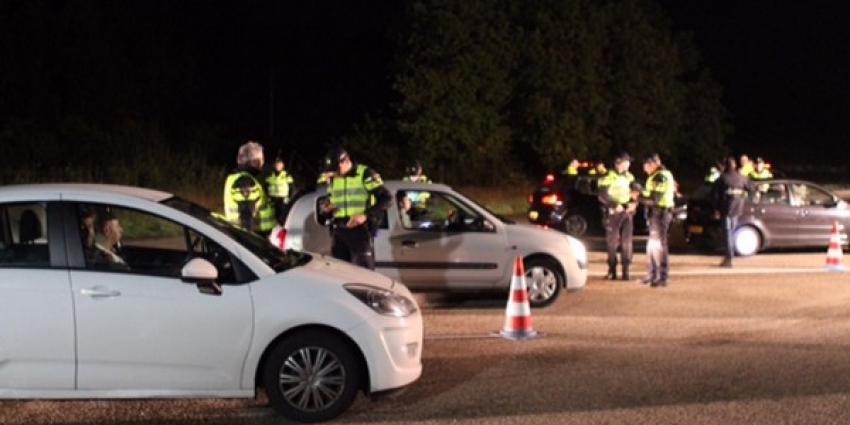 Meerdere aanhoudingen bij grote verkeerscontrole A270