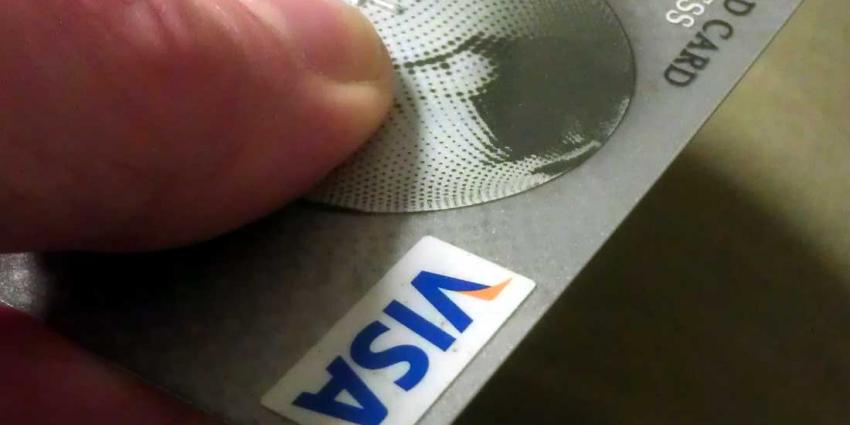 OM eist tot 3 jaar celstraf voor fraude met creditcards