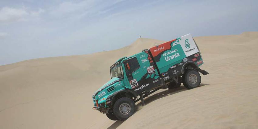 Uitstekend begin voor Van Kasteren, pech voor Versteijnen