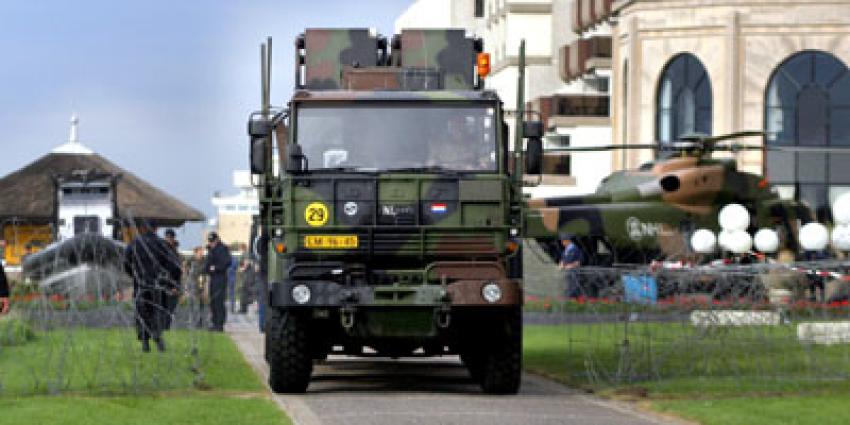 Prominenten pleiten voor meer geld Defensie