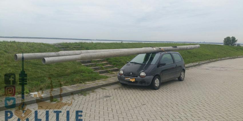 Tegen de 'lamp' gelopen…
