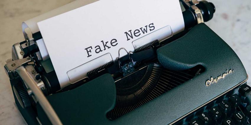 fake-news-typemachine-pers